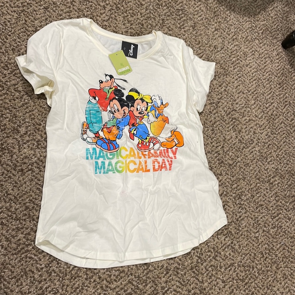 Cream Disney character shirt size small